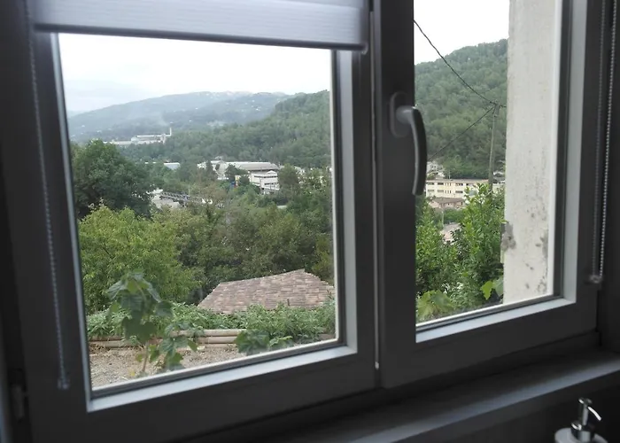 Studio 30 M2